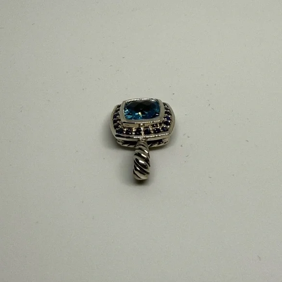 David Yurman Blue Topaz pendent with Blue Sapphires - Picture 4 of 7
